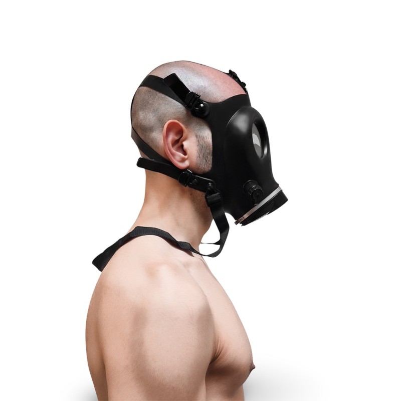 Gas mask alien