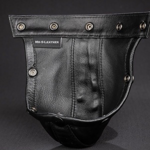 Black Leather Pouch avec Piping 32154