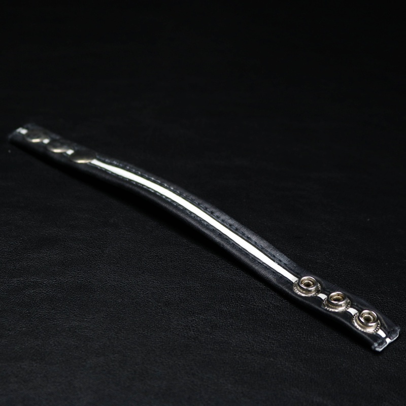 DarkLine Cockstrap Cuir Noir Blanc 33407