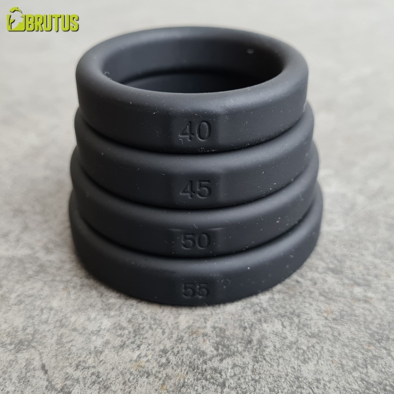 Flat Slick Cockring Silicone Noir 39034