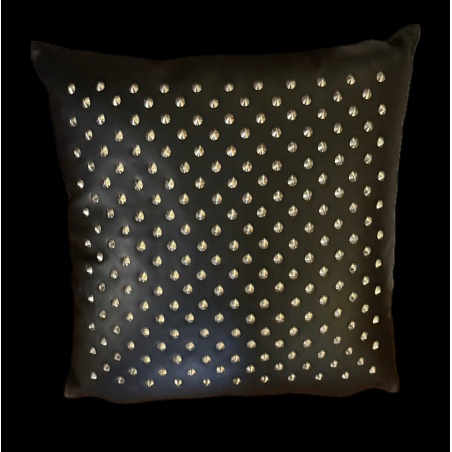 Coussin Cuir Nappa Clouté  "ALFRED" 47072