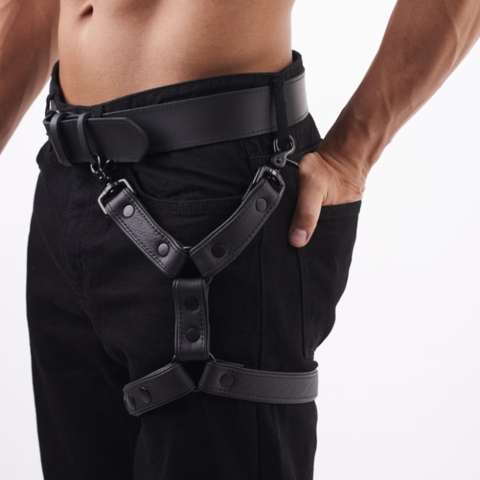 THIGH LEATHER HARNESS