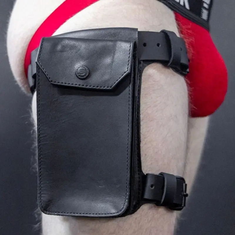 Funda muslo Dark Room Holster Max Mr S Leather, 3 bolsillos | Dark-Ink
