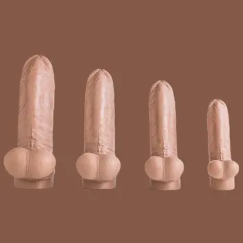 Hankey's Toys Latin Lover realistischer Dildo, Penisring | Dark-Ink