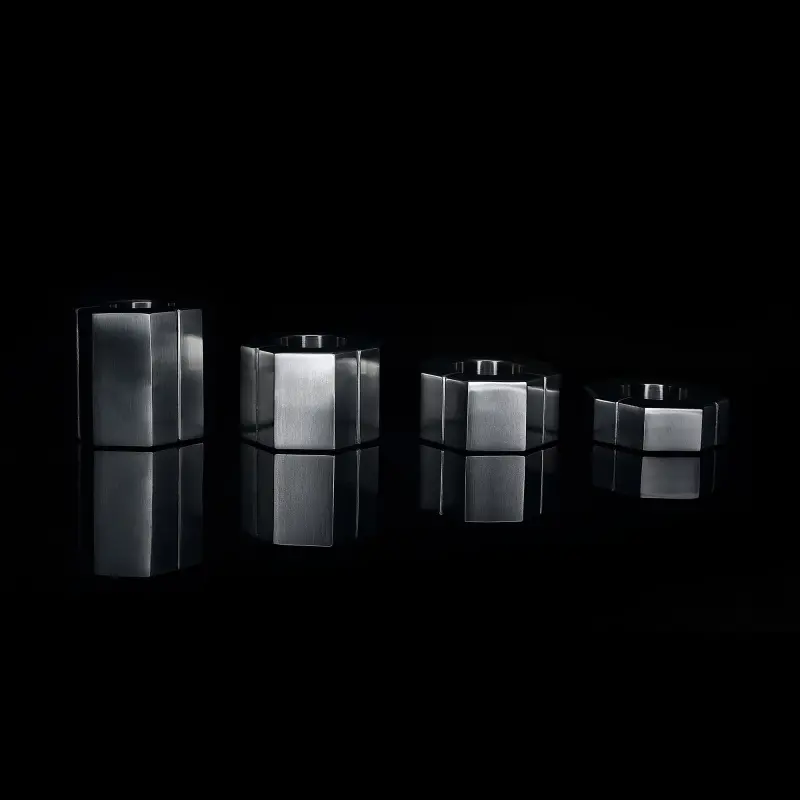 DARK LINE Ze Nut – Ballstretcher magnétique en acier