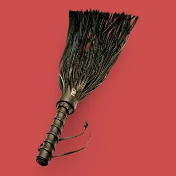 Flogger cuero FIST UK Skyhi, tiras 50 cm, correa muñeca | Dark-Ink