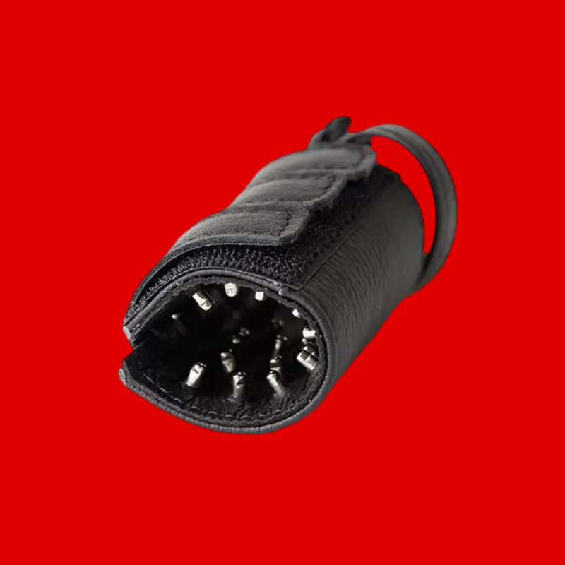 Funda para pene cuero DARKLINE, pinchos internos, velcro | Dark-Ink