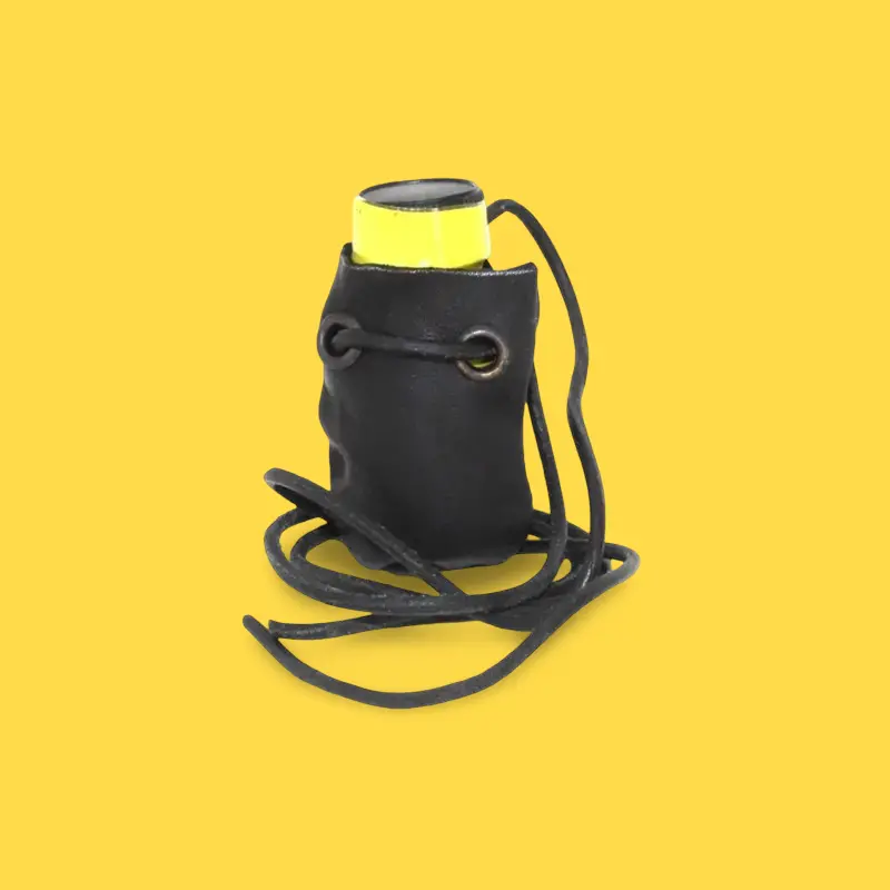Porte-flacon poppers cuir Nappa noir, cordon 60 cm | Dark-Ink