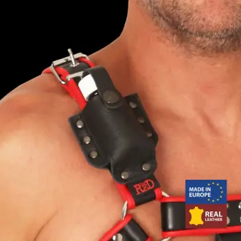 Porte-flacon poppers cuir The Red : fixation harnais | Dark-Ink