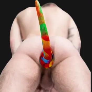 OXBALLS Puppy Tail Color Edition – Plug queue silicone | Dark-Ink