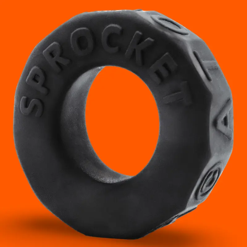 OXBALLS SPROCKET: wide, cushioned cockring for a stable hold. Choose Black flexTPR or the matte Night Edition with its softer, s