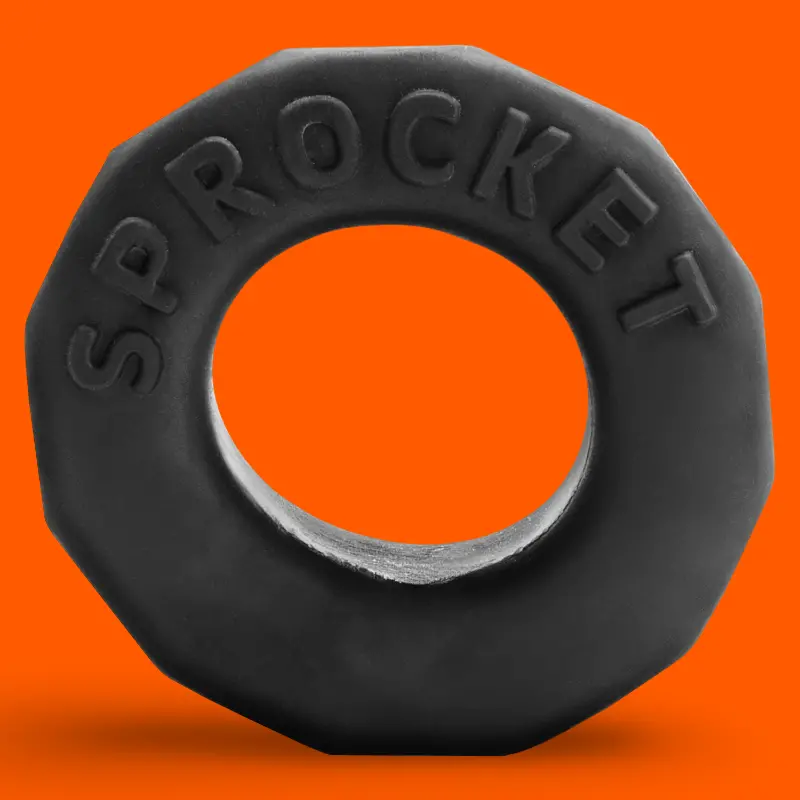 OXBALLS SPROCKET: wide, cushioned cockring for a stable hold. Choose Black flexTPR or the matte Night Edition with its softer, s