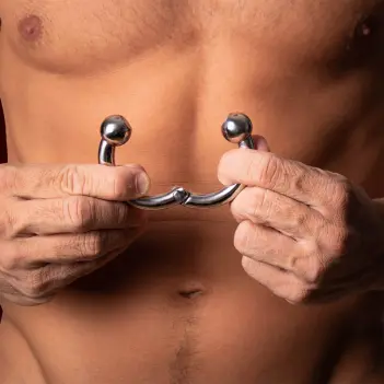 DARKLINE ZE BIG HORSESHOE MAGNETIC | Cockring articulado
