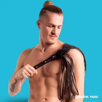 665 Leather Flogger de cuero vegano negro | Dark-Ink