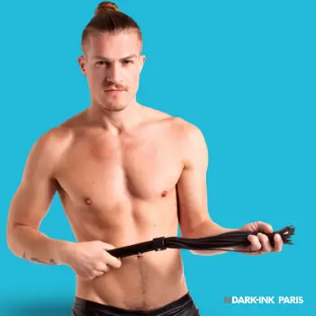 665 Leather Flogger en cuir vegan noir | Dark-Ink
