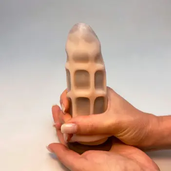 Masturbador anal mini Alive BDSM en TPE extensible flesh | Dark-Ink