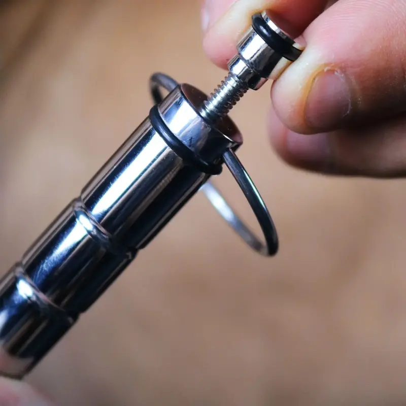 Humpy urethral vibrating sound