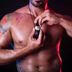 Black leather poppers bag