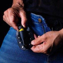 Black poppers bottle holder