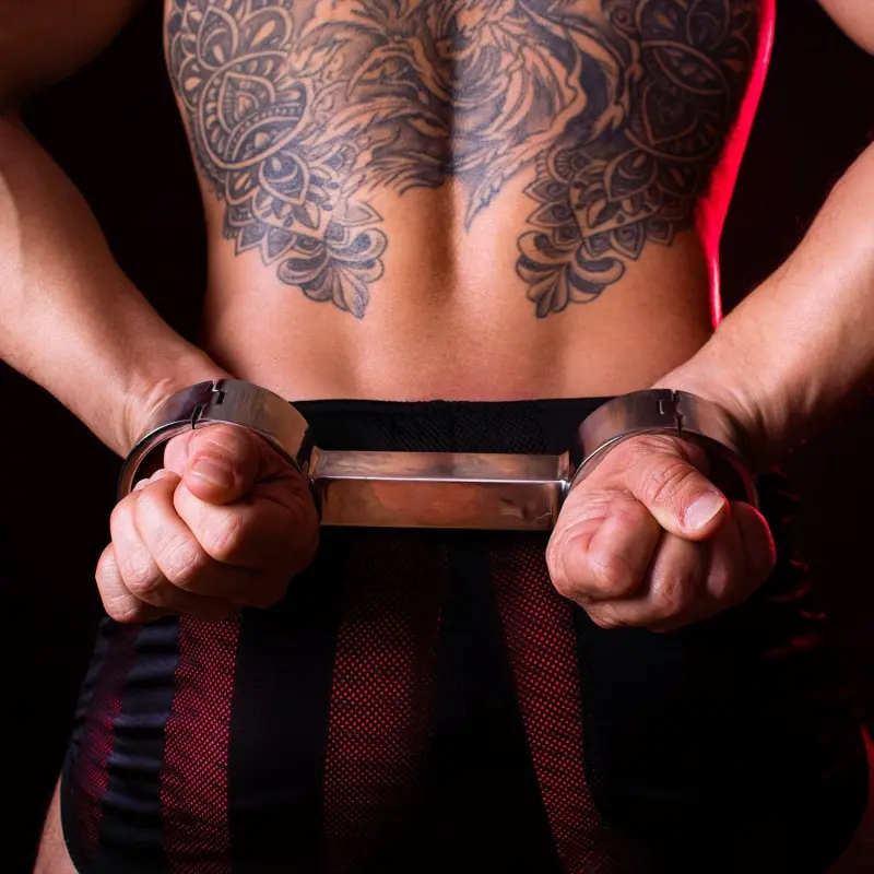 DARKLINE Steel Wrist Spreader Large – Steel Cuffs | Dark-Ink